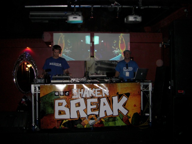 ShakenBreak 07 jpg